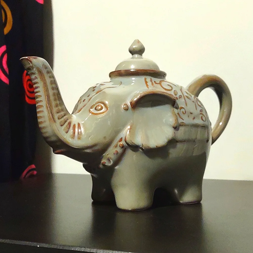 Elephant Teapot Pier 1 Imports Distressed Gray